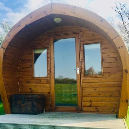 The Oaks Glamping - Pips Cabin Colkirk Exterior photo